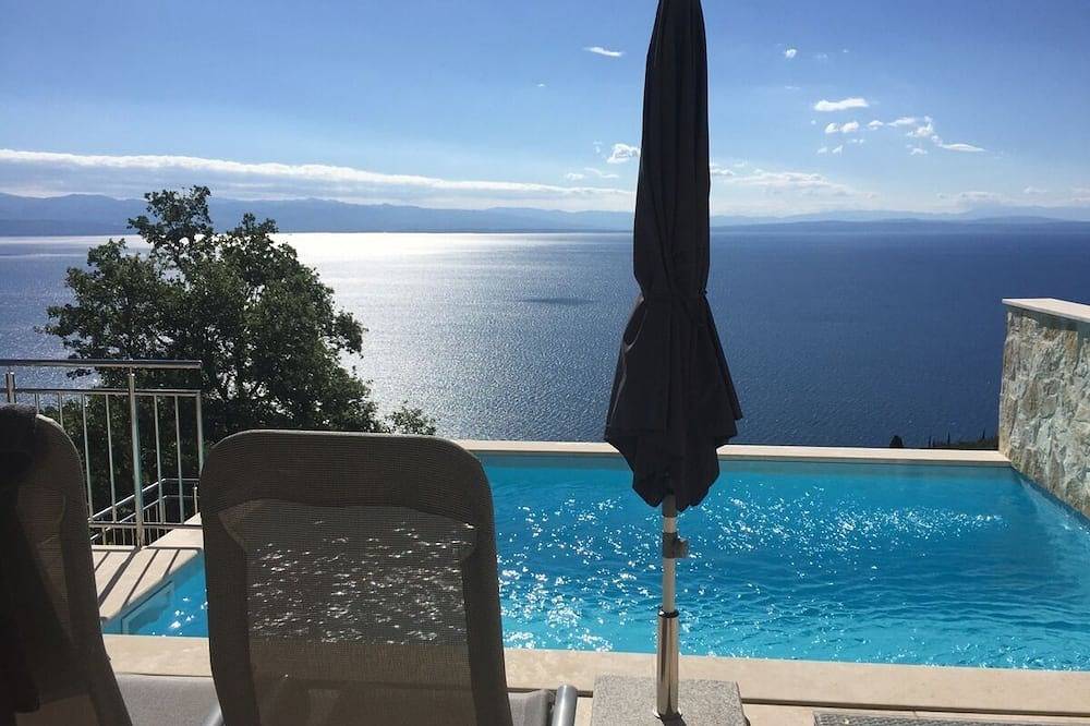 Ganze Wohnung, Villa Sabine Medveja - Besonders schönes Studio-Appartement mit Panoramablick in Medveja, Opatija Riviera