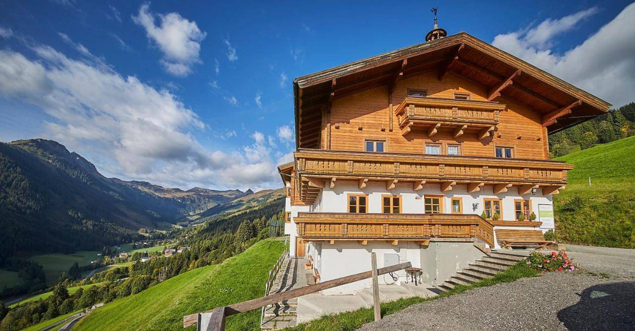Quadruple Room with Private Bathroom in Hinterglemm, Saalbach-Hinterglemm