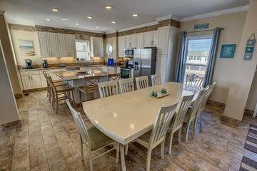 Vacation Home for 19 Guests in Sandbridge, Virginia Beach, Picture 1