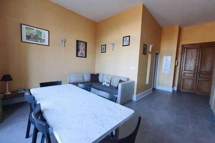 Gîte pour 6 personnes, avec sauna ainsi que piscine et balcon, adapté aux familles à Jausiers - 4