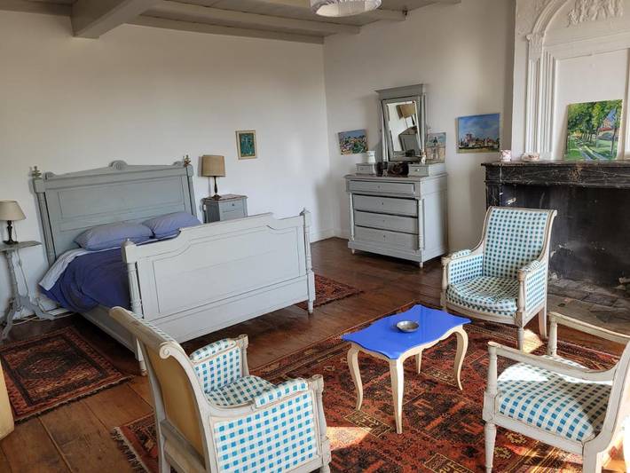 Maison d’hôte pour 3 personnes, avec Terrasse et Jardin à Angeac-Champagne