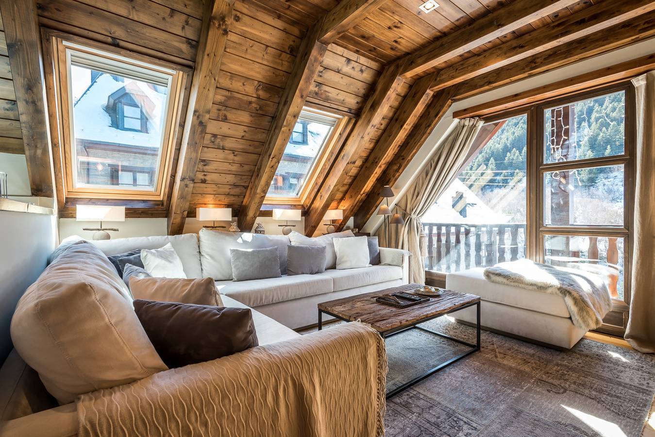 Entire apartment, Marmotes by Totiaran in Baqueira, Naut Aran
