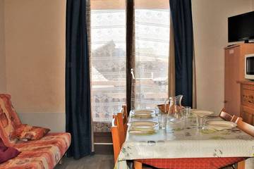 Gîte pour 2 personnes, avec balcon, animaux acceptés dans Risoul 1850