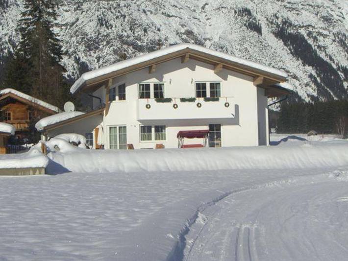 Ferienwohnung für 4 Personen, mit Garten und Terrasse in Leutasch - 3