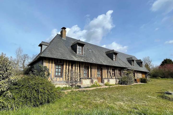Location de vacances pour 10 personnes, avec jardin, animaux acceptés à Saint-Julien-sur-Calonne