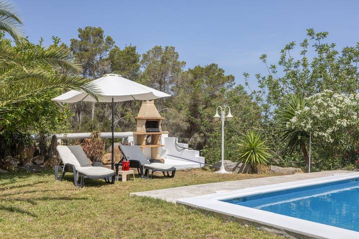 Wunderschöne Villa "Can Ramón" mit Meerblick, Bergblick, Garten, Pool und Wlan; Parkplätze vorhanden in Sant Josep de sa Talaia, Ibiza Süden