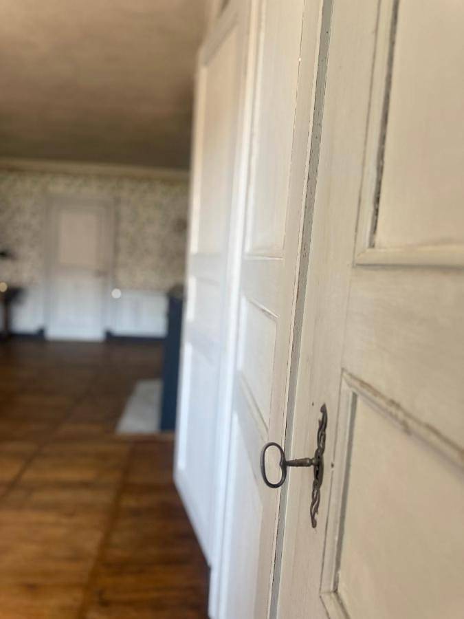 Location de vacances pour 2 personnes, avec Terrasse ainsi que Jacuzzi et Jardin à Crocq - 2