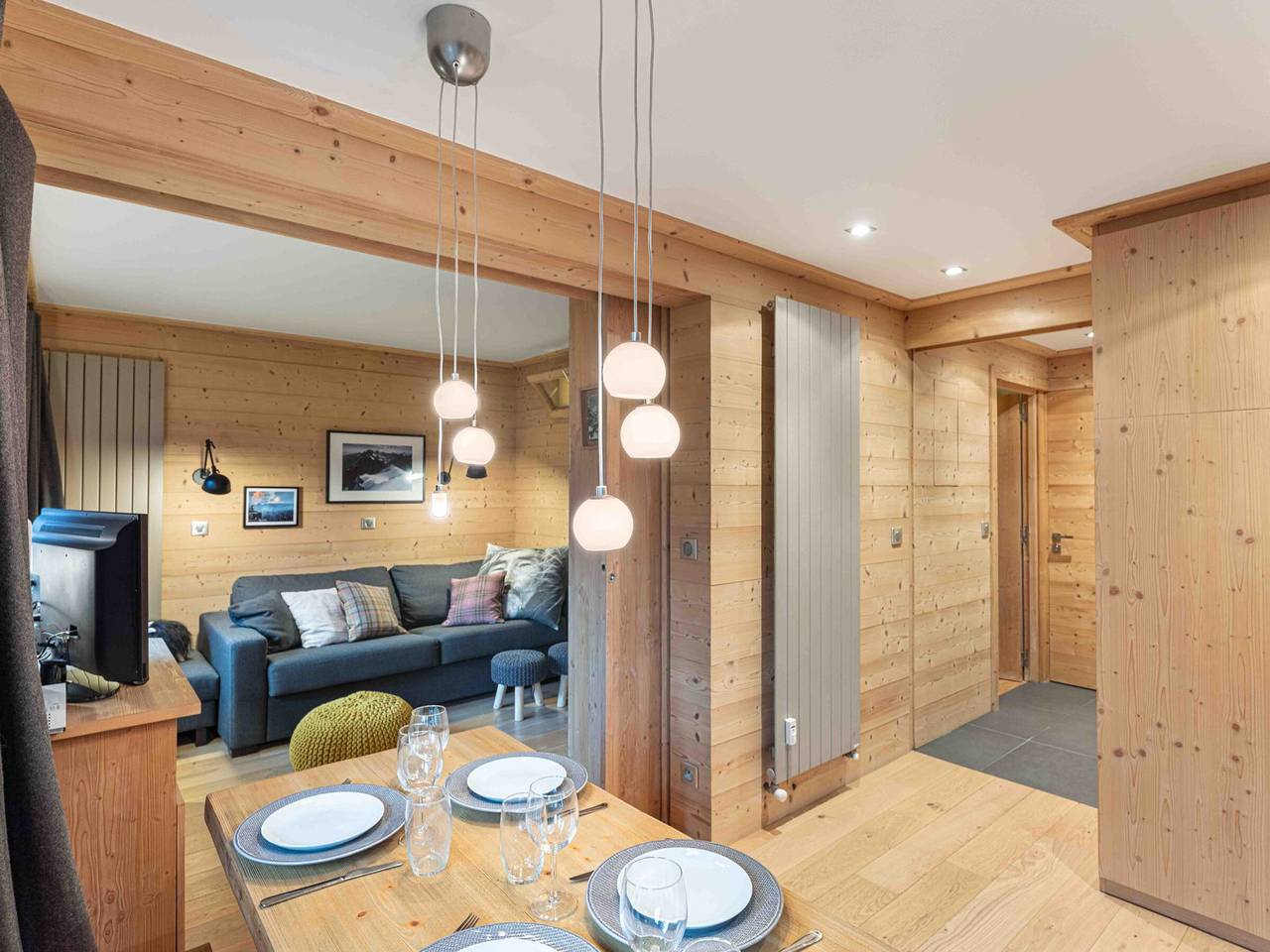 Entire apartment, Cozy apartment in Méribel near slopes, Wifi in Méribel, Les Allues