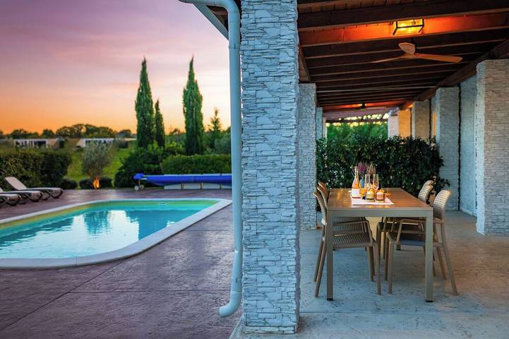 Ferienhaus für 8 Personen, mit Garten und Terrasse - 1