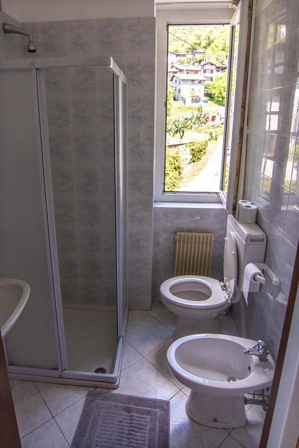 Hôtel pour 10 personnes, avec jardin et vue à Teglio - 4