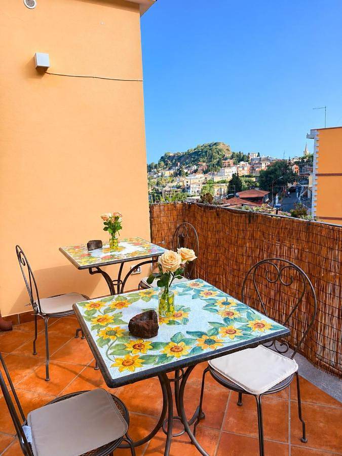Chambre d’hôte pour 2 personnes, avec Terrasse et Jardin à Taormina - 3