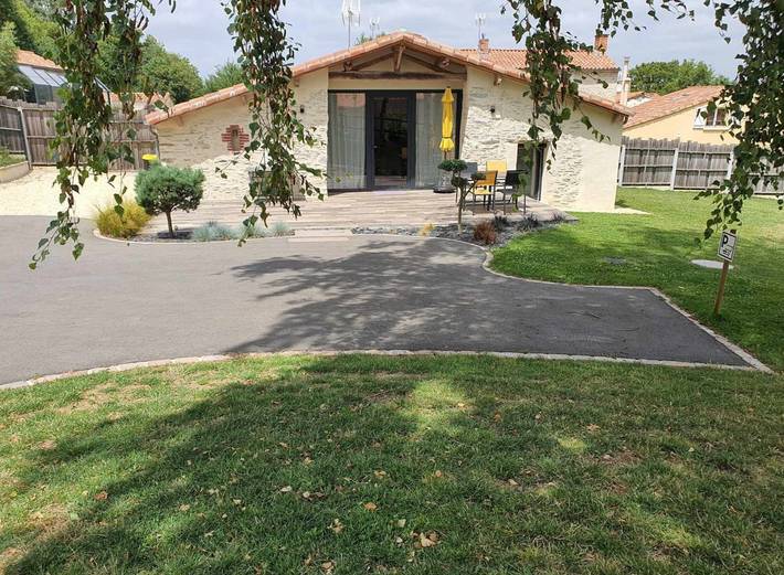 Gîte pour 4 personnes, avec jardin et terrasse à Le Boupère - 2