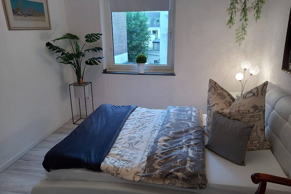 Ganze Wohnung, Traumwohnung mit Domblick und Balkon - Köln Messe Deutz in Köln, Rheinland