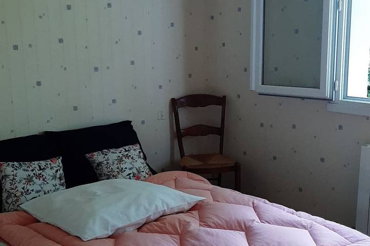 Location de vacances pour 6 personnes, avec jacuzzi à Linars (Charente) - 2