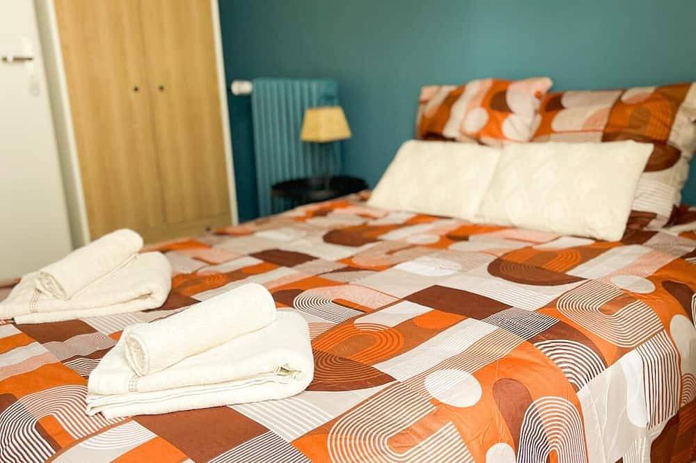 Ganze Wohnung, Le Sablésien-4 p-lounge/kitchen - Town center/Station in Le Mans, Sarthe