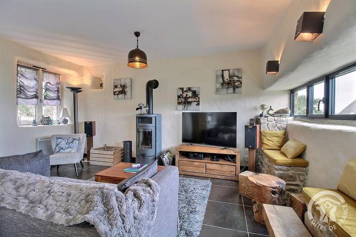 Gîte pour 5 personnes, avec jardin et terrasse à Louannec - 4