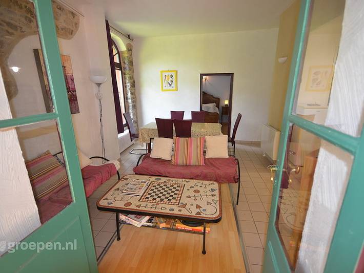 Location de vacances pour 6 personnes, avec terrasse et balcon/terrasse à Gorniès