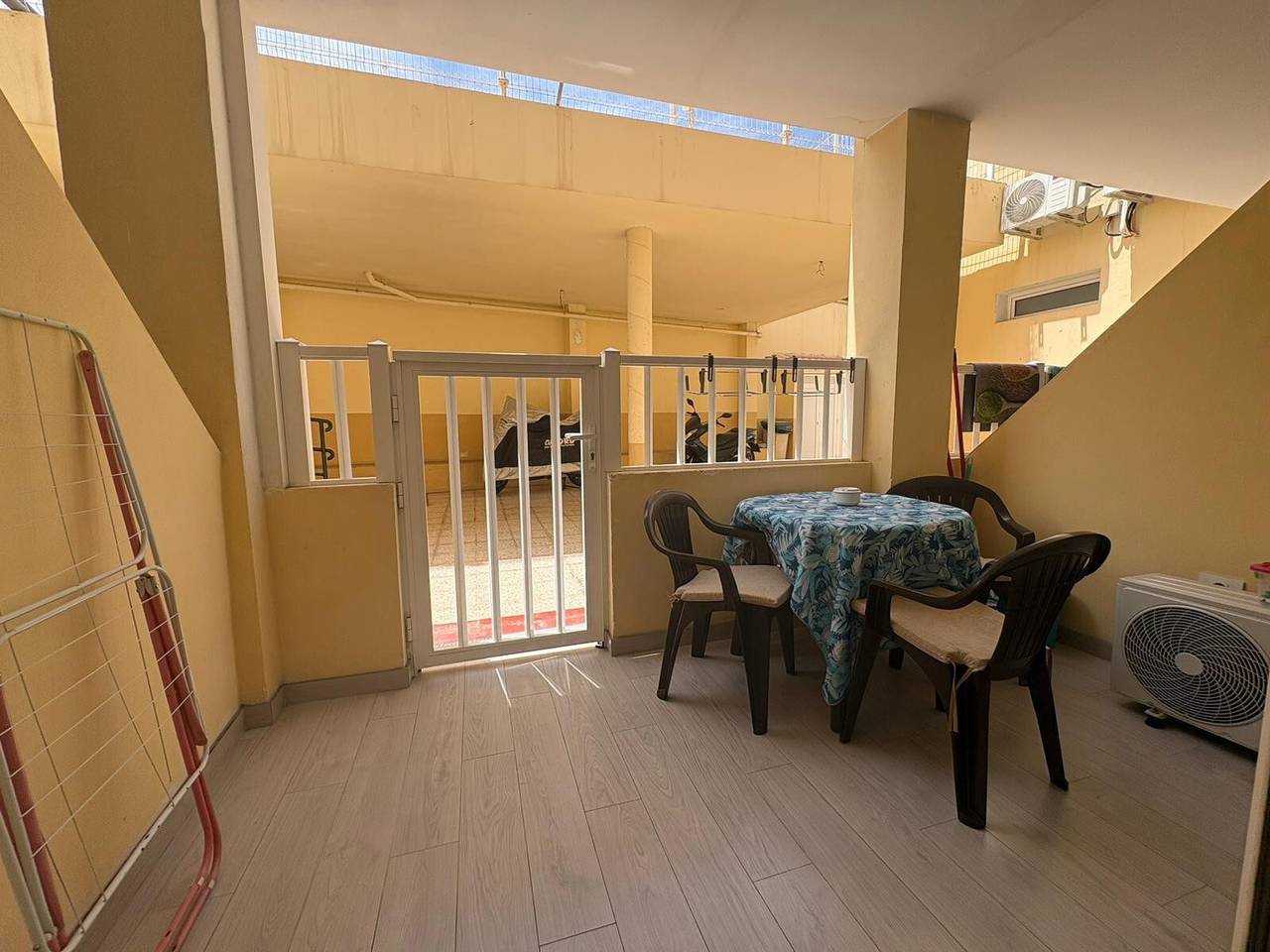 Cały apartament, Apartament wakacyjny dla 4 osób z basen dla dzieci in San Eugenio Alto, Adeje