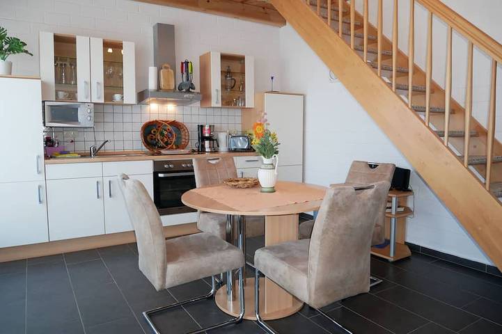 Ferienwohnung für 5 Personen, mit Terrasse und Garten - 1