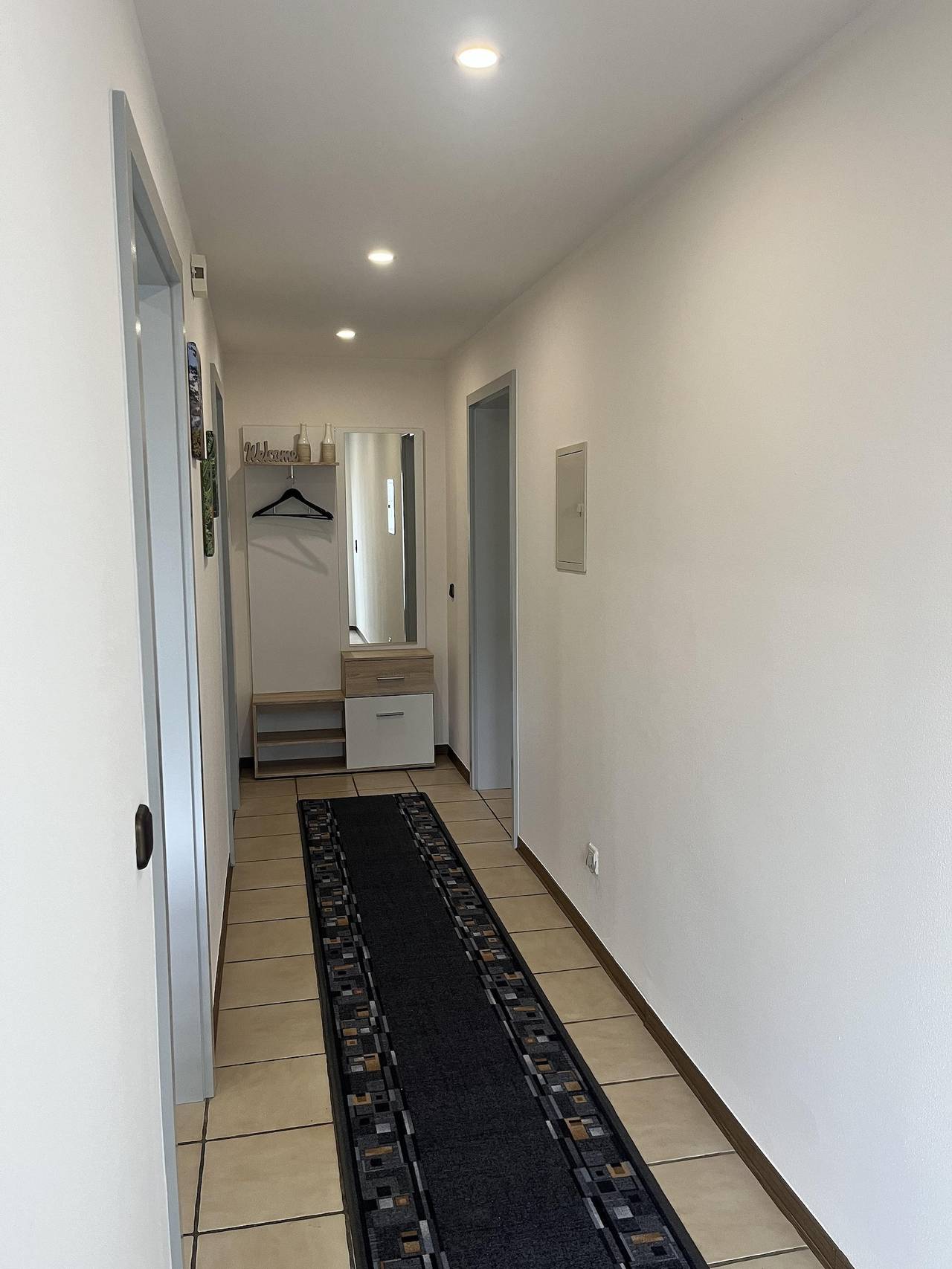 Ganze Ferienwohnung, 4-Bett-Ferienwohnung mit Bad/Wc, bis 6 Pers. in Gillenfeld, Vulkaneifel