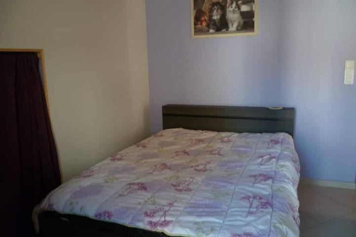 Location de vacances pour 4 personnes, avec terrasse à Curvalle - 2