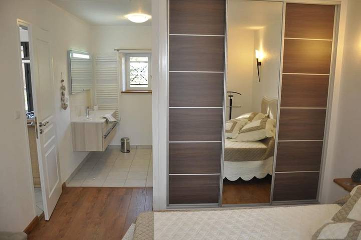 Gîte pour 2 personnes, avec terrasse et jardin à Cour-Cheverny - 3