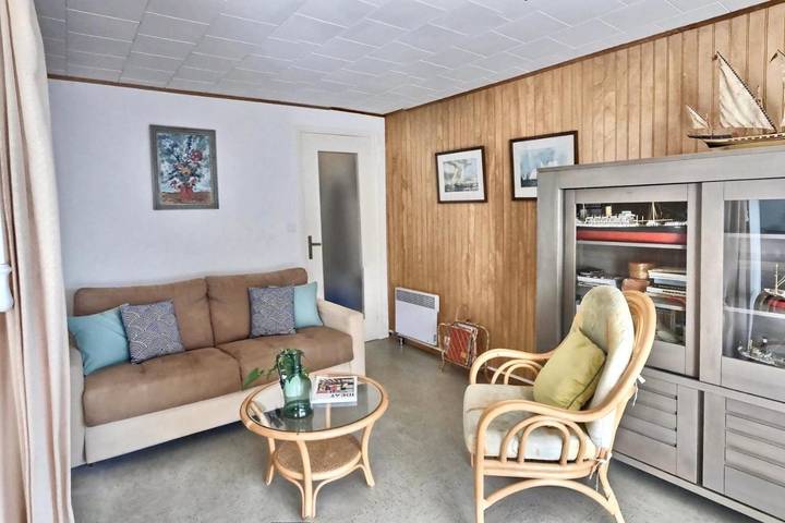 Gîte pour 4 personnes, avec terrasse dans Port De La Pointe Croisette - 4