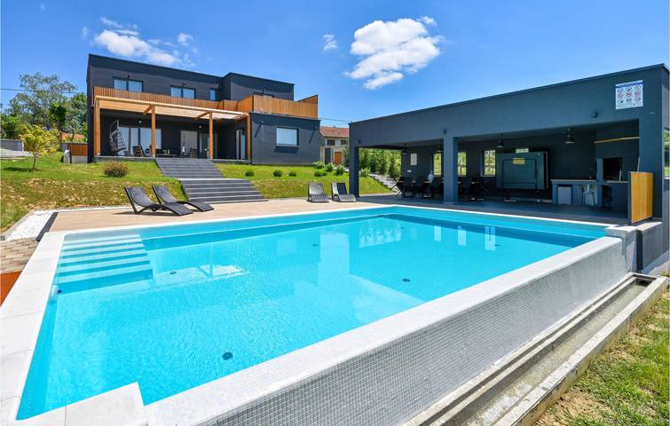 Gemütliche 170 m² große Wohnung mit Pool, WLAN, Terrasse und Parkplatz in Zagreb und Umgebung