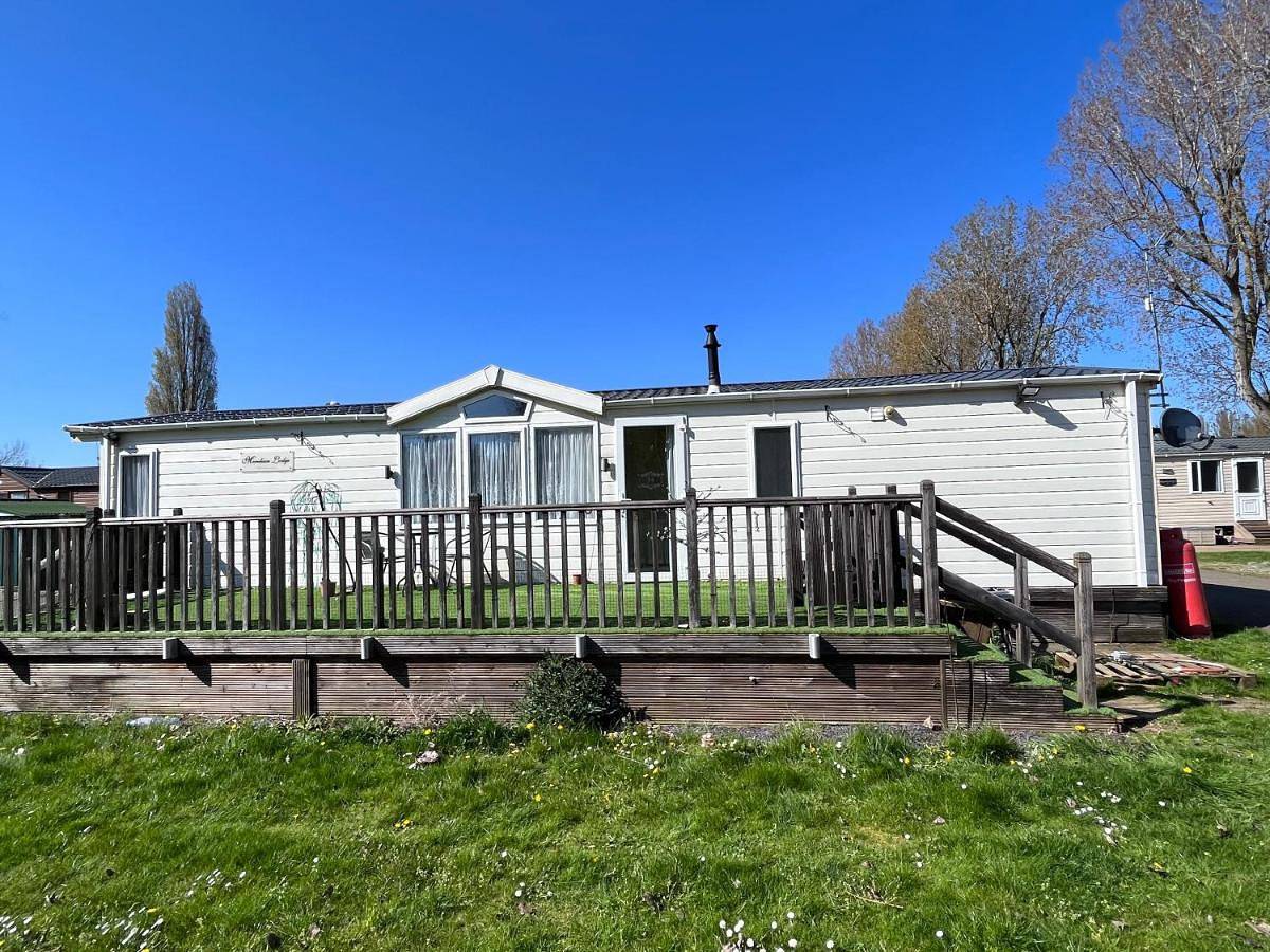 Mobile Home in Northampton, Northamptonshire