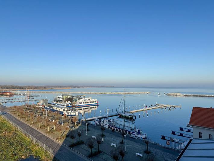 Ferienwohnung für 3 Personen, mit Ausblick und Seeblick sowie Balkon, kinderfreundlich in Barth - 3