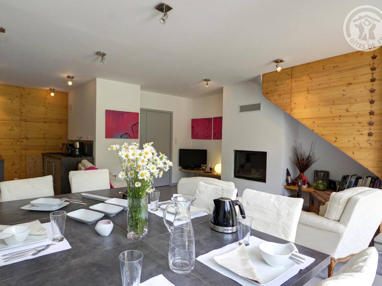 Gîte de Charme avec Terrasse Privée - Saint-Genest-Malifaux in Saint-Genest-Malifaux, Parc Naturel Régional du Pilat