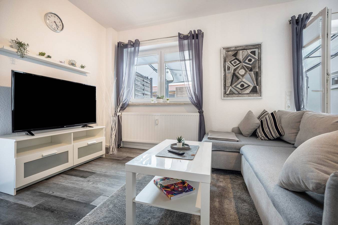 Ganze Wohnung, Ferienwohnung Heide 1" mit privater Terrasse, privatem Garten und Wlan in Bomlitz, Aller-Leine-Tal