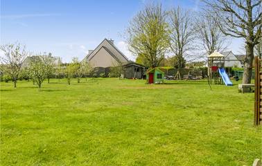 Maison De Vacances pour 4 Personnes dans Plomeur, Finistère, Photo 4