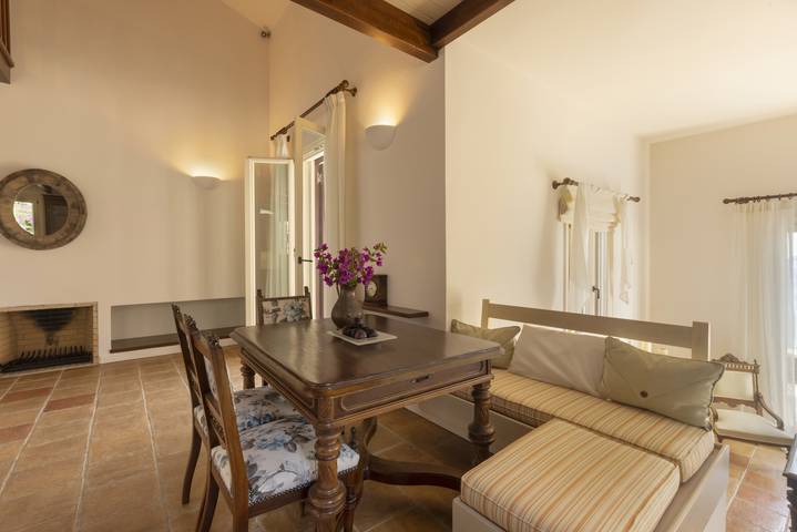 Location de vacances pour 7 personnes, avec jardin et terrasse dans Andros - 4