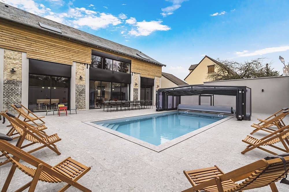 🏡 Gîte 5⭐ with heated pool - 15 people - Luxe & Nature en Ardennes in Bertoncourt, Ardenas