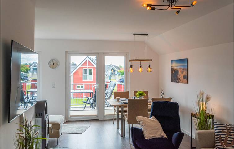 Ganze Ferienwohnung, Terrassenwohnung mit Parkplatz, TV & Internet in der Nähe von Büsum Beach in Büsum, Kreis Dithmarschen