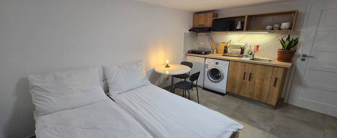 Ganze Wohnung, Vu's Home-Wohnung Garten 30m2 in Prag, Mittelböhmen