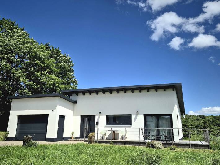 Ferienwohnung für 2 Personen, mit Balkon und Balkon/Terrasse sowie Terrasse und Garten an der Rhön