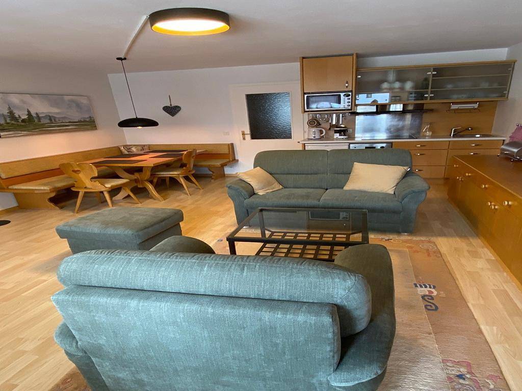 Ganzes Studio, Ferienwohnung 'Haus Excelsior Top 6' mit Balkon und Wlan in Seefeld in Tirol, Innsbruck und Umgebung