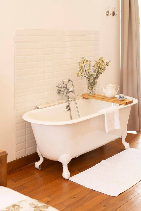 Hôtel pour 2 personnes, avec jardin ainsi que sauna et vue à Bastelica - 4