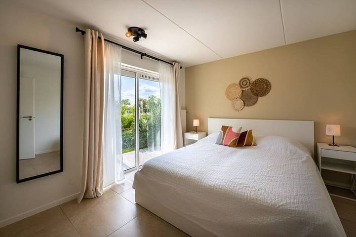 Ferienhaus für 8 Personen, mit Garten und Whirlpool sowie Balkon in Kortgene - 3