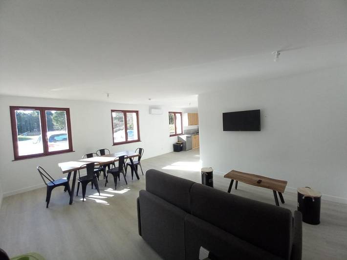 Location de vacances pour 5 personnes, avec Terrasse et Jardin à Fontaine-sur-Ay