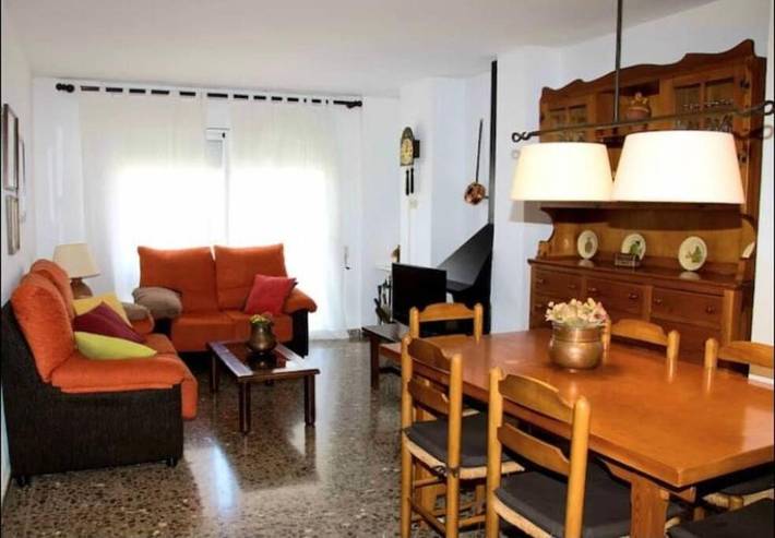 Apartamento de vacaciones para 8 personas, con vistas y balcón - 1