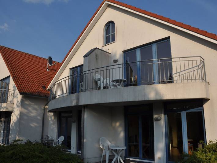 Ferienpark für 2 Personen, mit Balkon und Terrasse in Burhave