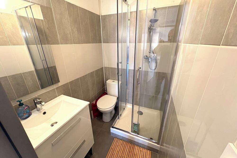 Appartamento intero, Apartment T2 Corte center in Corte Francia, Parco naturale regionale della Corsica