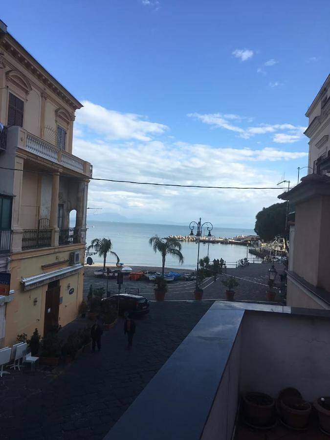 Chambre d’hôte pour 3 personnes, avec vue et terrasse, animaux acceptés à Cetara