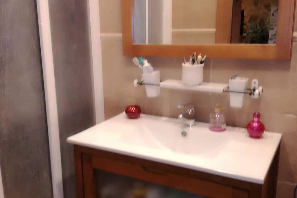 Axier-2 Vivienda con piscina privada de 4 a 14 Huéspedes in Biar, Interior de Alicante