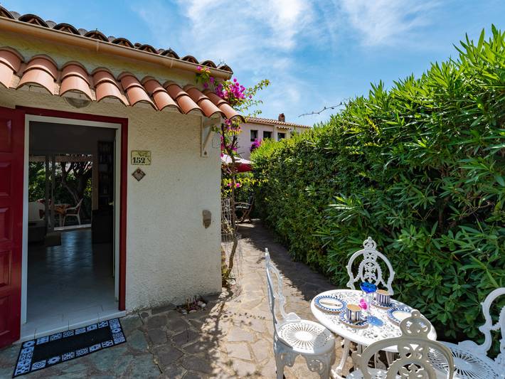 Ferienhaus für 4 Personen, mit Terrasse und Garten auf Korsika - 2