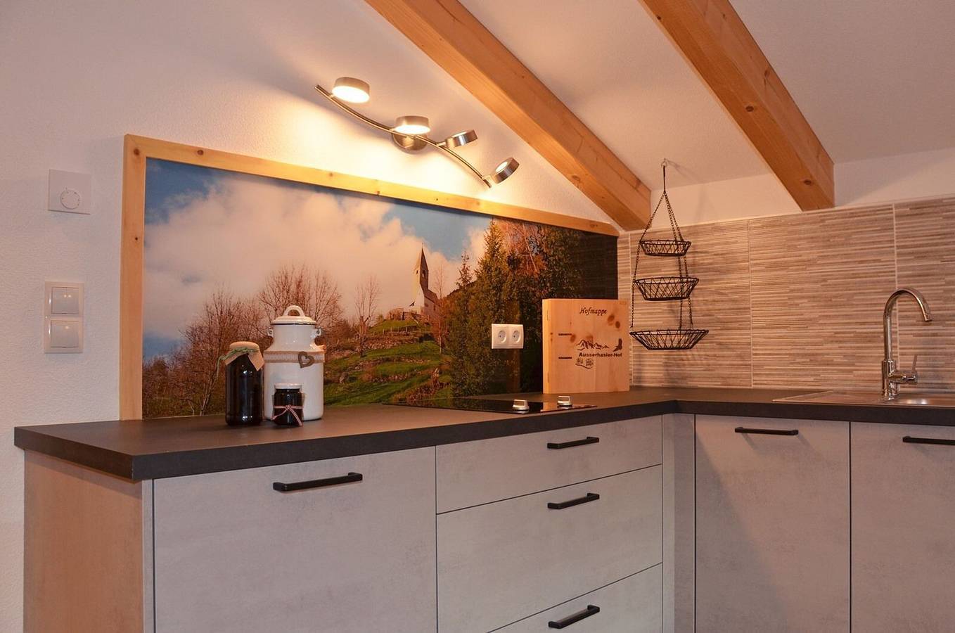 Ganze Wohnung, Apartment 'Alpenblau' mit Bergblick, Balkon und Wlan in Sand in Taufers, Kronplatz