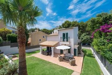 Villa in Pollença, Serra de Tramuntana für 8 